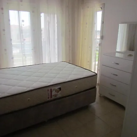 3 Bedroom Alure Διαμέρισμα